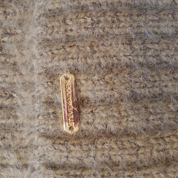 Steve Madden Beanie - Picture 2 of 4